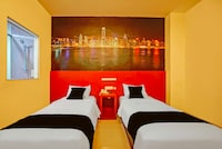 Dancenter Fariz Singosari Hotel