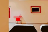 Dancenter Fariz Singosari Hotel