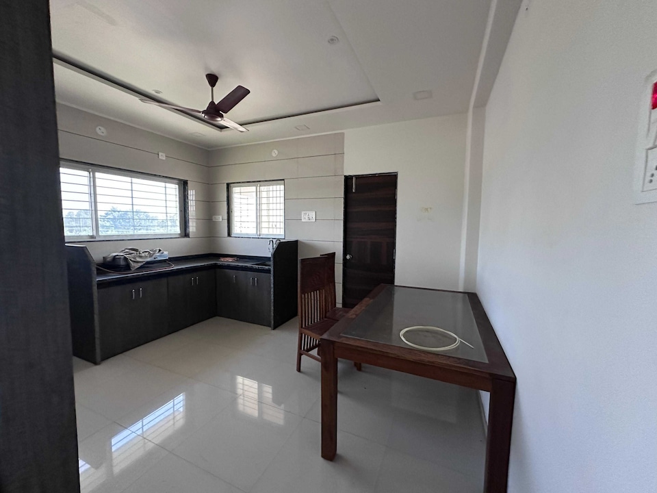 SPOT ON Chandralok Hotel, Yawal, Yawal