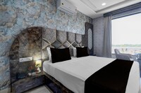 Hotel O RG PALACE HOTEL