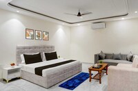 Townhouse Sector 102 Noida