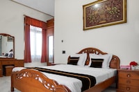 Collection O near Universitas Negeri Padang formerly Hotel Amra