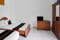 Collection O near Universitas Negeri Padang formerly Hotel Amra