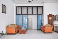 Collection O near Universitas Negeri Padang formerly Hotel Amra