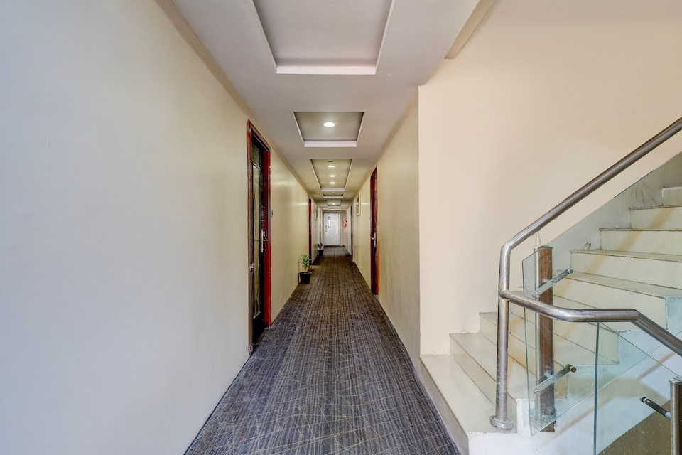 Hotel O  The Olive Residency , Nungambakkam Chennai, Chennai