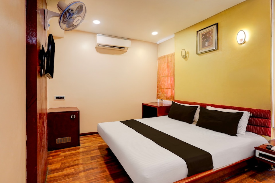 Hotel O  The Olive Residency , Nungambakkam Chennai, Chennai