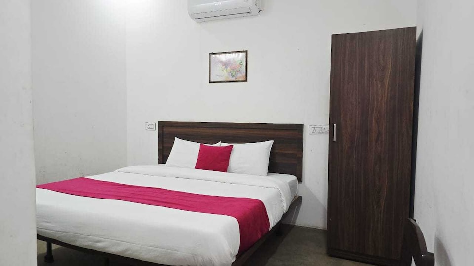 SPOT ON Hotel Regal 07, Noorpur, Noorpur