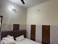 SPOT ON Hotel Regal 07