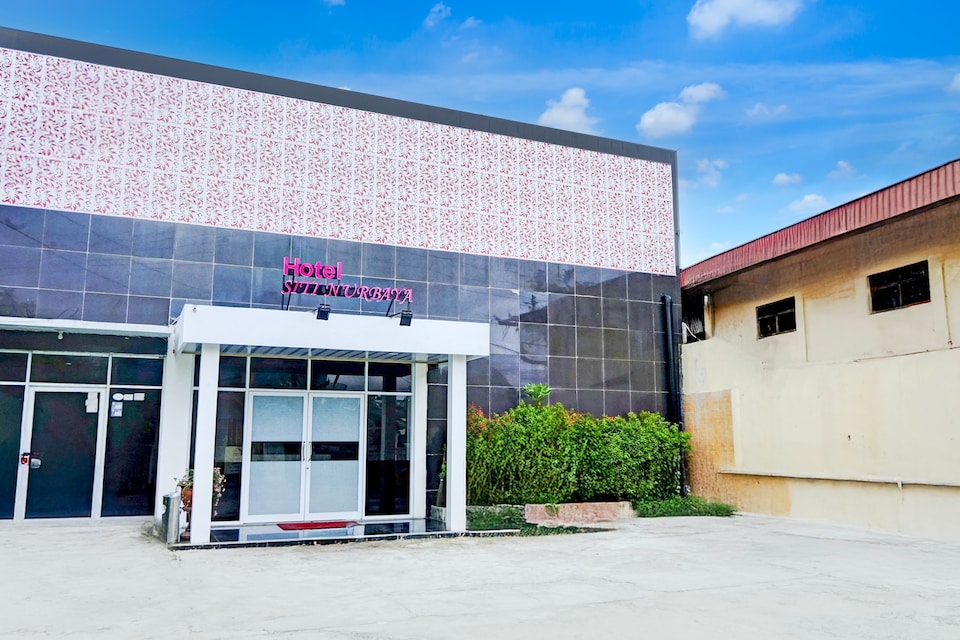 Dancenter Hotel Siti Nurbaya Syariah, Padang, Padang