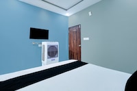 Spot On Hotel Blue Star