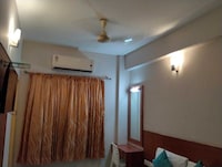 Hotel O SERAA RESIDENCY 