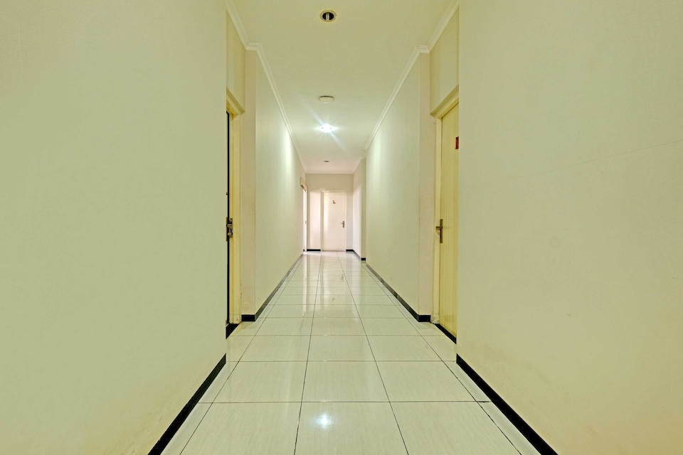 Dancenter Sky Guesthouse, Semarang, Semarang