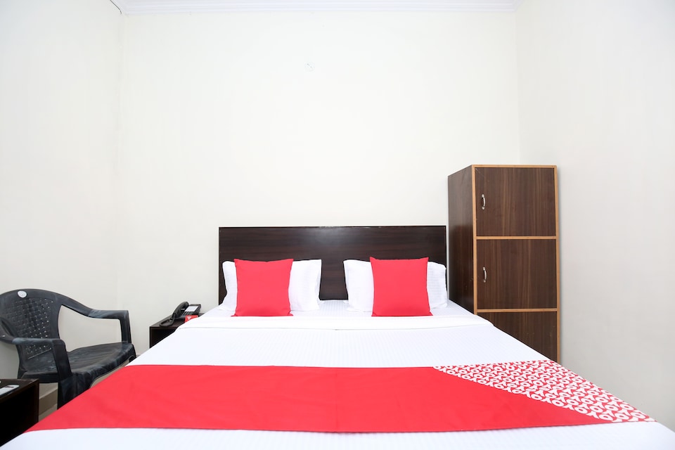 Flagship Hotel Basant, Ranjit Avenue Amritsar, Amritsar