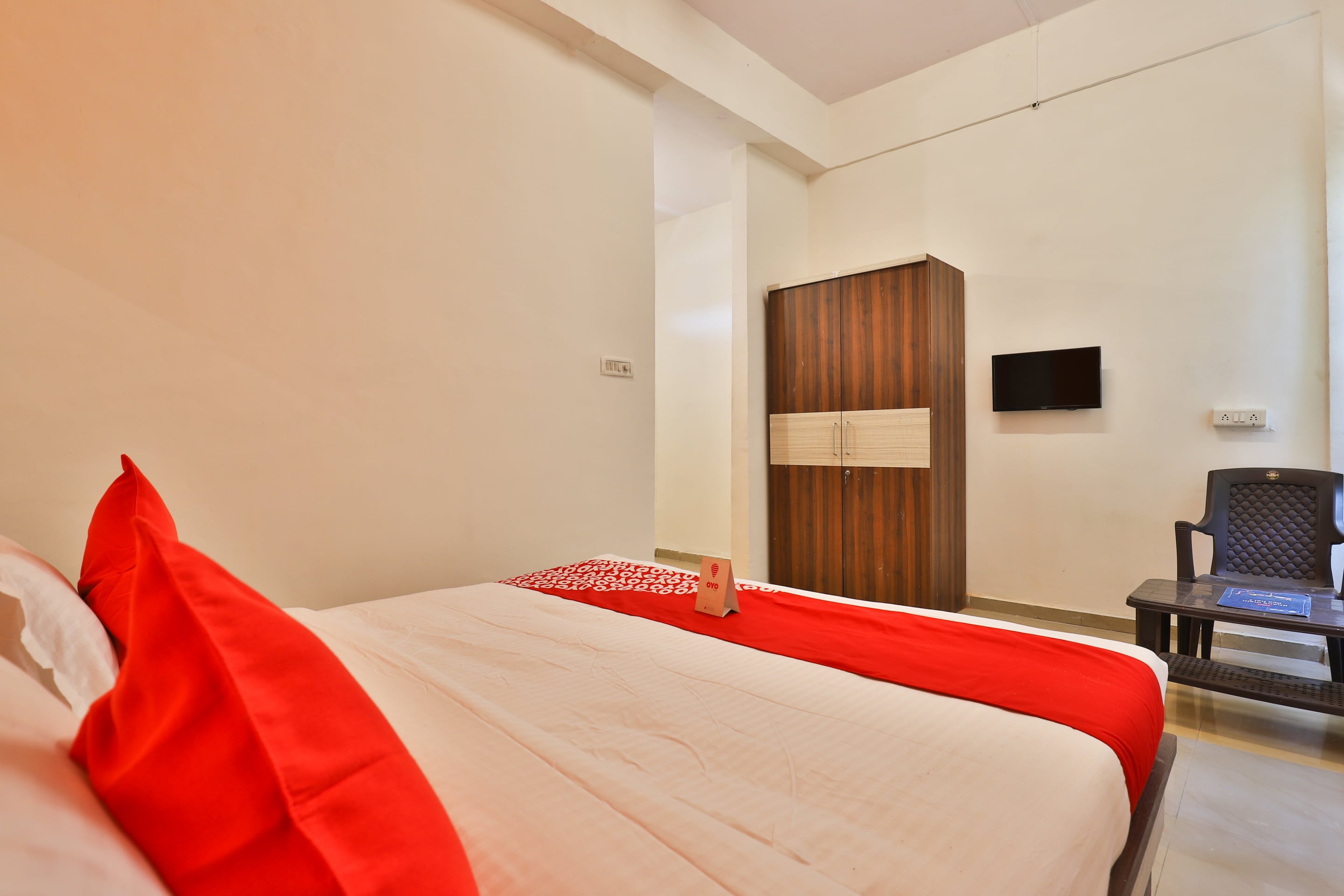 Hotels In Sayajigunj Vadodara Starting 472 Upto 86 Off On 27 Sayajigunj Vadodara Hotels