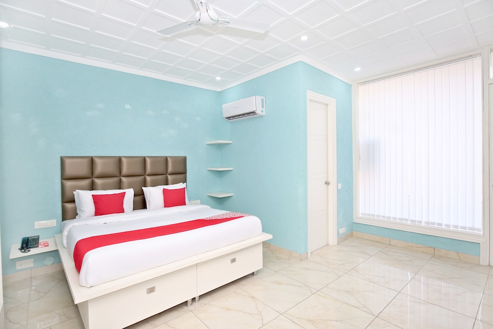 OYO 13130 Dream Nest, Mohali, Mohali