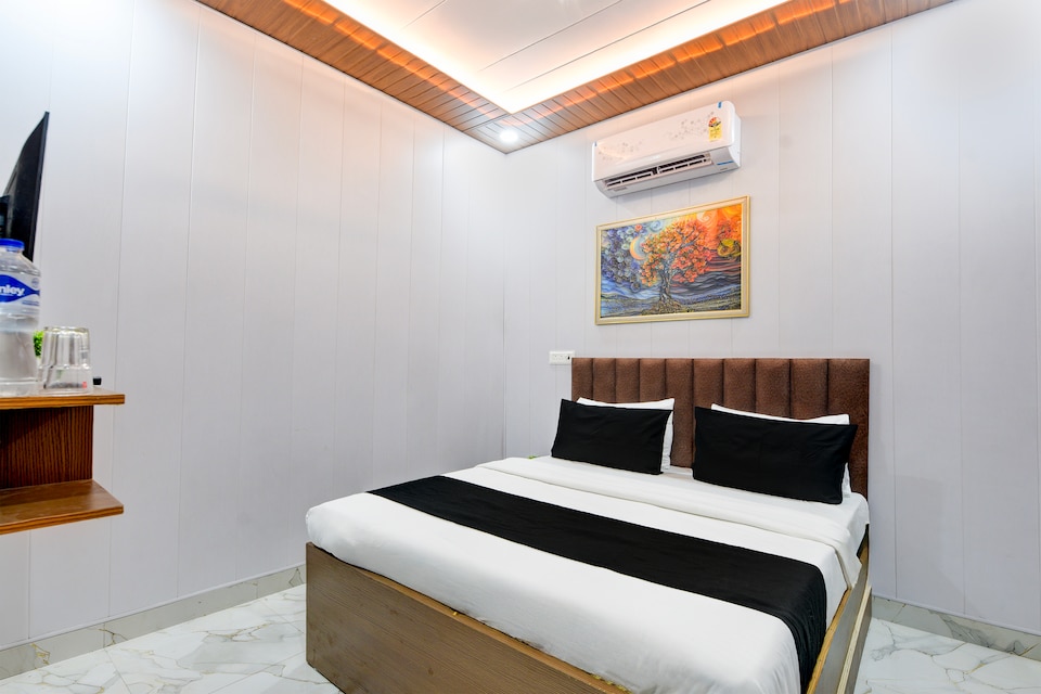 Hotel O HI-WAY Palace , Faridabad, Faridabad