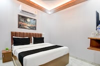 Hotel O HI-WAY Palace 