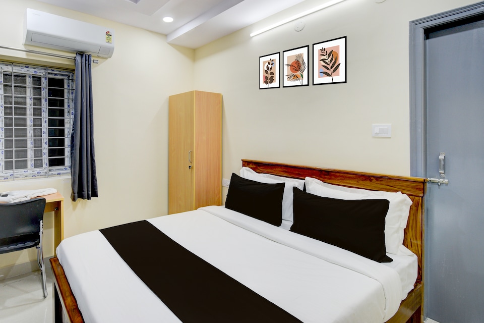 Townhouse Financial District Circle Hyderabad, Gachibowli, Hyderabad