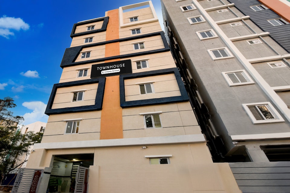 Super Townhouse Financial District Circle Hyderabad, Gachibowli, Hyderabad