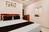 SPOT ON Night Owl Hotel &guest House 