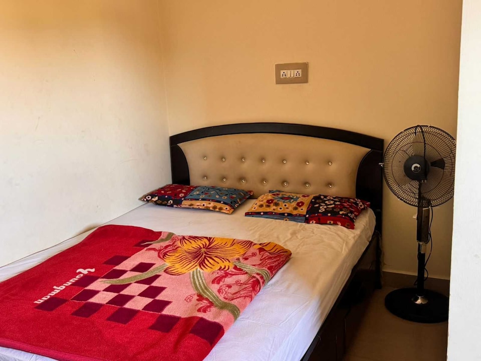 Hotel O Hill Top Hotel , Mysore Kuvempu Nagar, Mysore