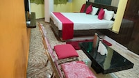 SPOT ON Hotel Rinkesh Grand
