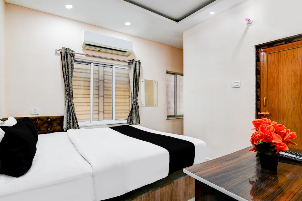 Super Hotel O Narayana RN Tagore Hospital Formerly Lantern Guest House, Ruby Hospital Kolkata, Kolkata
