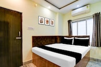 Hotel O Narayana RN Tagore Hospital Formerly Lantern Guest House