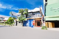 Dancenter Monjali Inn