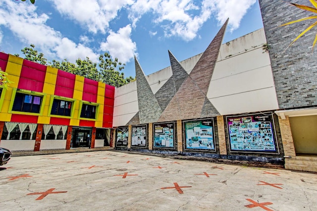 Dancenter Orchid Hotel