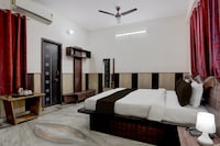 Collection O Gautameshver Mahadev Temple Formerly Pushp Vatika