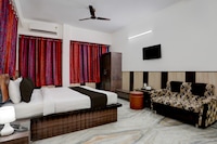 Collection O Gautameshver Mahadev Temple Formerly Pushp Vatika