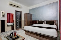 Collection O Gautameshver Mahadev Temple Formerly Pushp Vatika