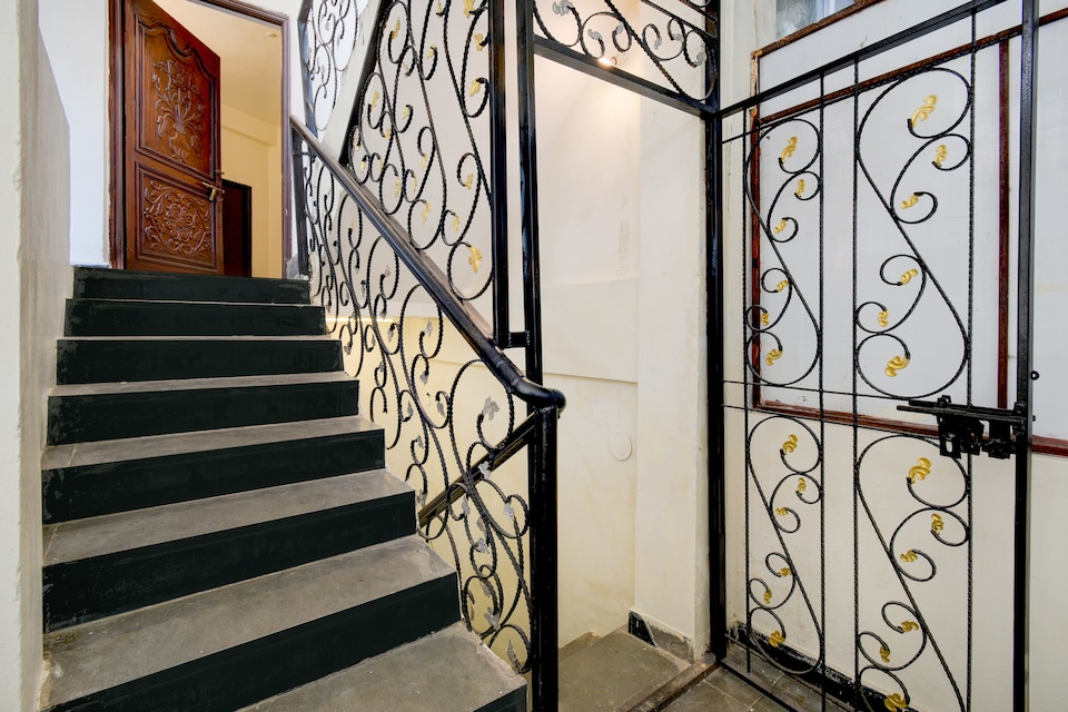 Hotel O Laxmi Narsimha Temple Banjara Hills, Banjara Hills, Hyderabad