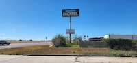 Chaparral Motel Victoria TX, Hwy 59