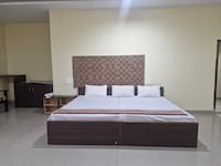 - Hotel O Machilipatnam Railway Station Formerly Hasini Celebrations