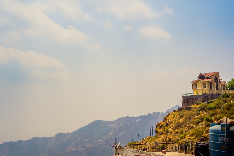 OYO 13159 Home Spacious 1BHK Mall Road, Mall Road Mussoorie, Mussoorie