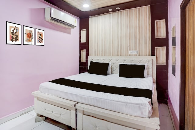 SPOT ON Isshu Hotel And Restaurant 