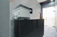 SPOT ON Isshu Hotel And Restaurant 