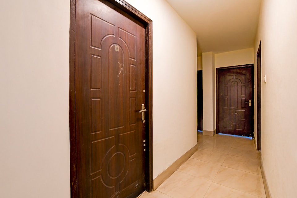 Collection O Techno India University Saltlake Formerly A&M Regency, Salt Lake Kolkata, Kolkata