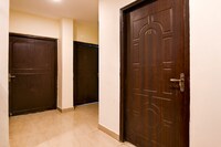 Collection O Techno India University Saltlake Formerly A&M Regency
