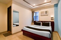 Collection O Techno India University Saltlake Formerly A&M Regency