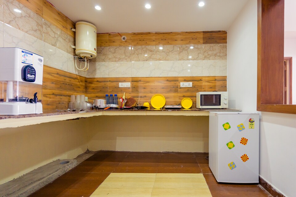 OYO Home 13160 City Heart 3BHK, Mall Road Mussoorie, Mussoorie