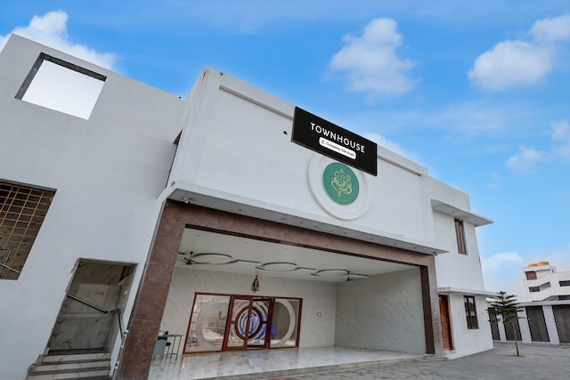  Townhouse Annamalaiyar Temple Tiruvannamalai Formerly Thirumathi Residency