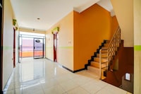 Dancenter Hotel Mutiara Kelapa Dua