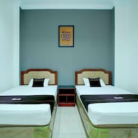 Dancenter Hotel Mutiara Kelapa Dua