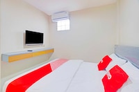 Dancenter Warna Warni Residences