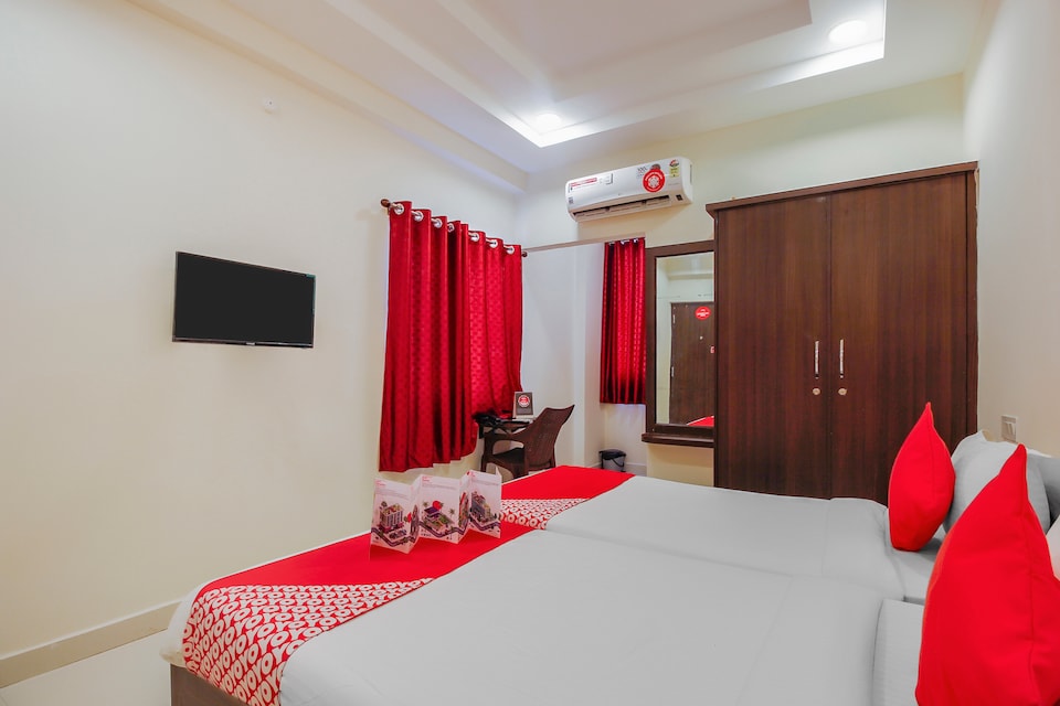 OYO 13163 Jaswitha Homes, Kondapur, Hyderabad