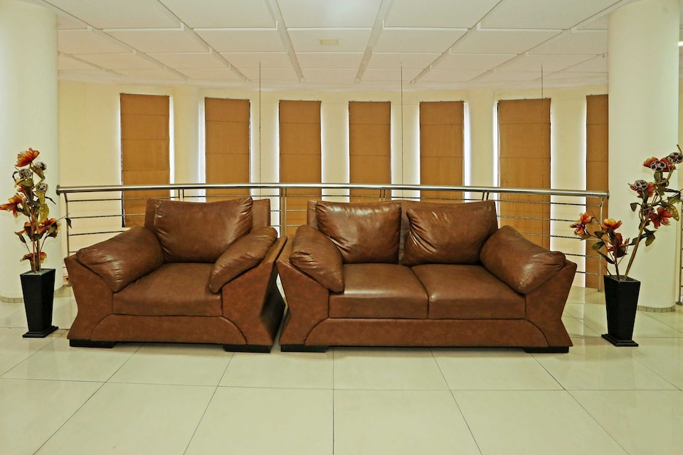 Dancenter Hotel Fiducia Serpong, Tangerang, Tangerang