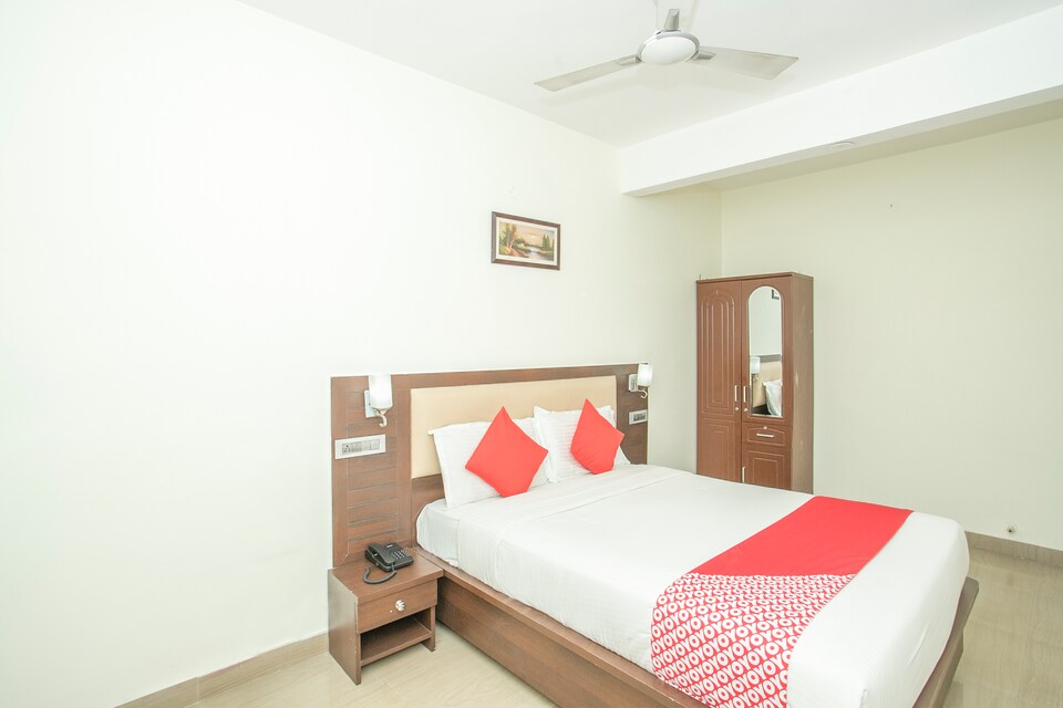 OYO 13170 Sky Suites, Koramangala Sony World Signal, Bangalore